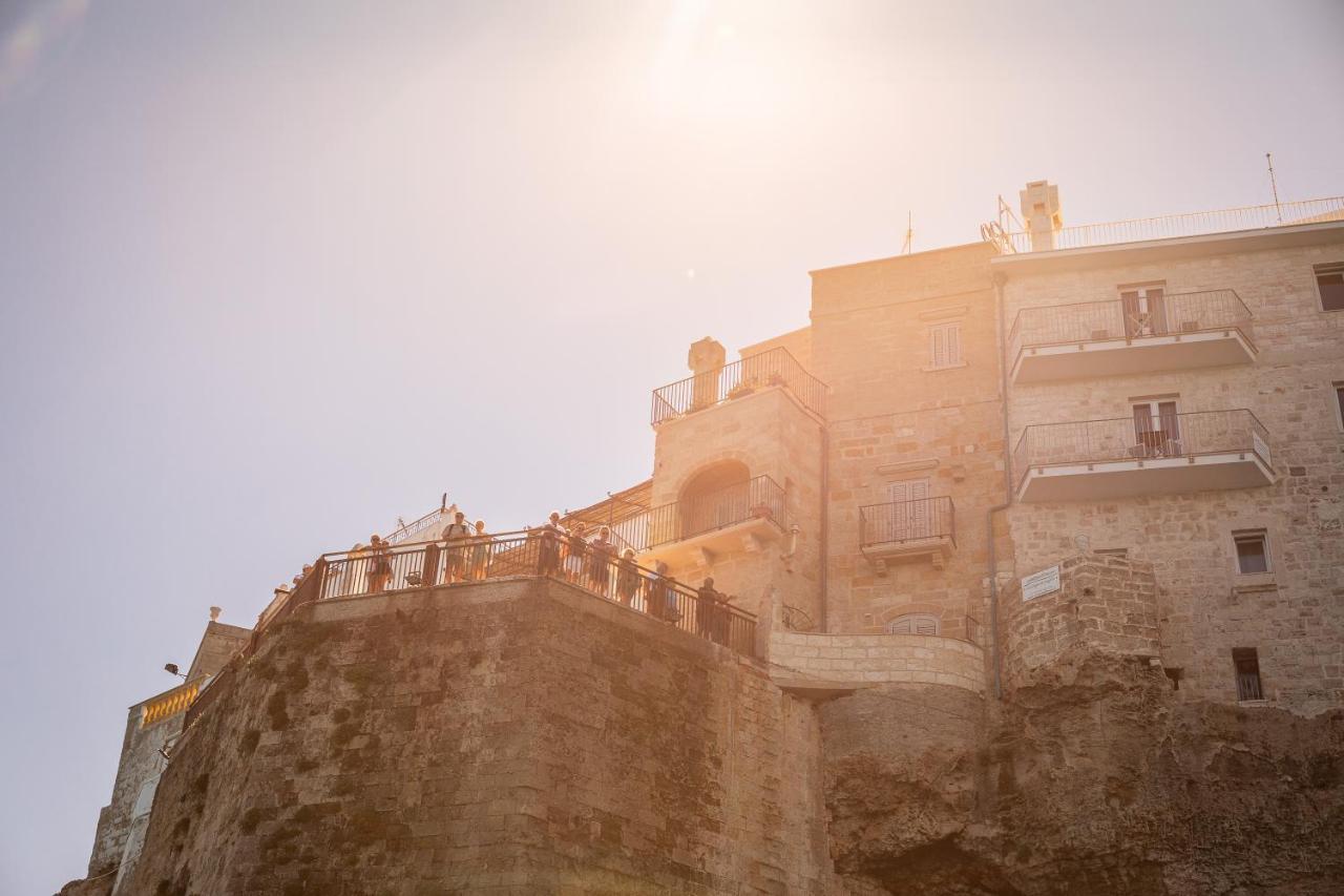 Bed and Breakfast Palazzo Novecento Polignano a Mare Exterior foto